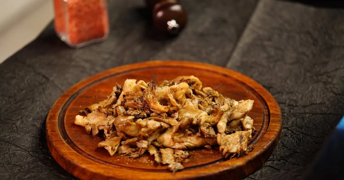 découvrez comment cuisiner les trompettes de la mort, ces champignons noirs au goût délicat, avec des recettes savoureuses et des astuces pour sublimer leurs arômes uniques.