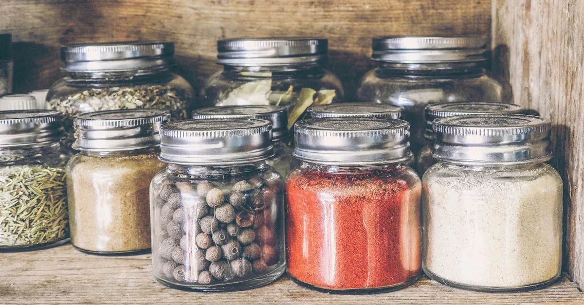 découvrez les épices essentielles pour sublimer toutes vos recettes, des saveurs incontournables pour la cuisine de tous les jours.