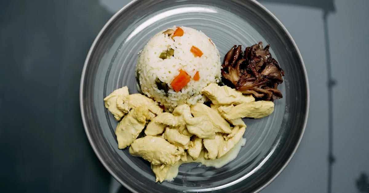 découvrez notre recette savoureuse de poulet aux morilles, un plat délicat et gourmand qui ravira vos papilles.