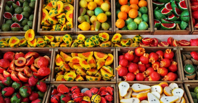 découvrez une variété de fruits frais et savoureux pour une alimentation saine et équilibrée. apprenez-en plus sur leurs bienfaits et comment les intégrer dans votre quotidien.