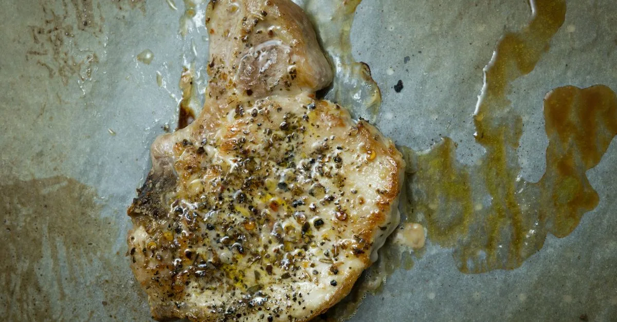 découvrez les techniques de cuisson au four pour des plats savoureux et parfaitement rôtis. conseils et astuces pour réussir la cuisson au four à la perfection.