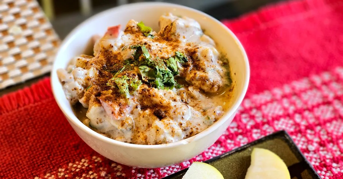 découvrez la raita, une délicieuse sauce indienne à base de yaourt et d'épices, idéale pour accompagner vos plats et apporter fraîcheur et saveurs à vos repas.