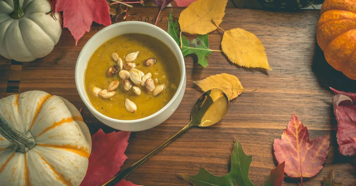 découvrez les conseils essentiels pour consommer les graines de citrouille en toute sécurité, leurs bienfaits pour la santé et les précautions à prendre.