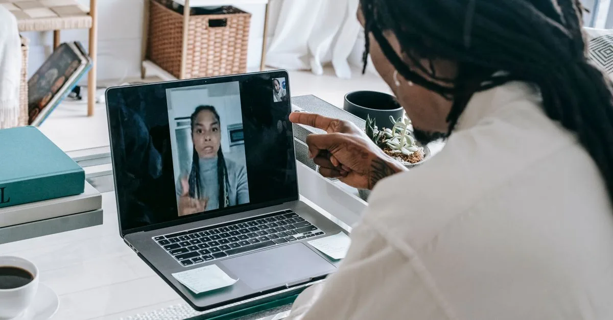 découvrez notre sélection de webcams haute qualité pour des vidéos nettes et des appels clairs. parfaites pour le télétravail, le streaming et la visioconférence.
